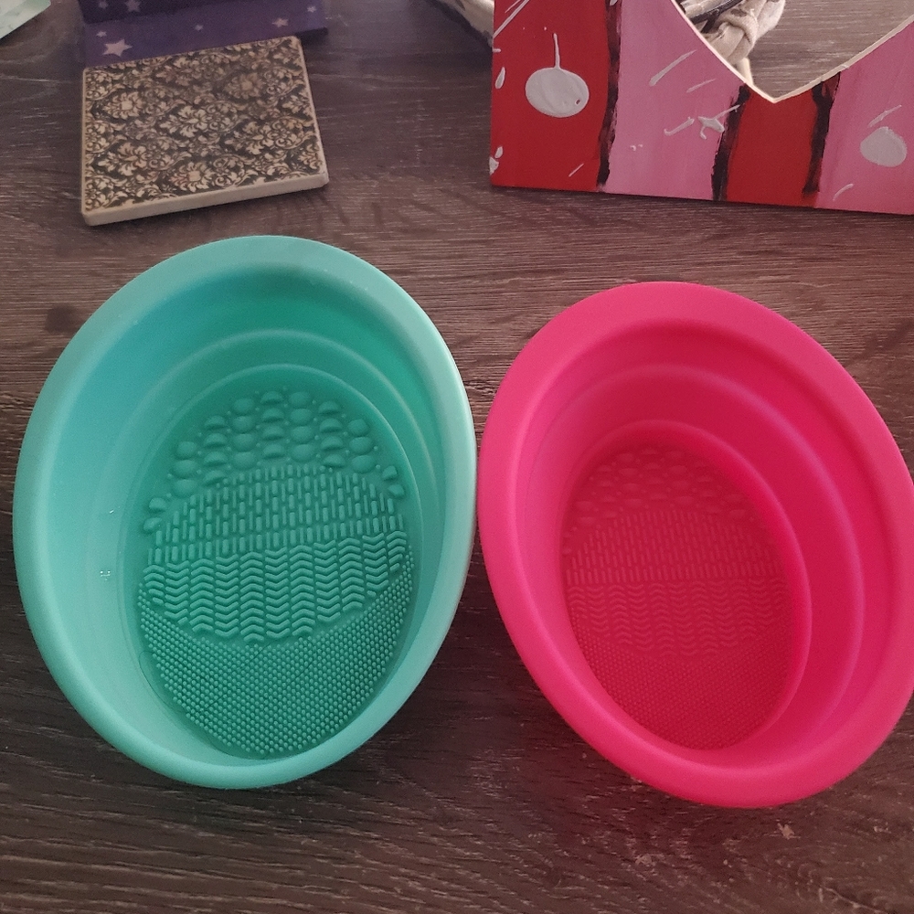 GIANT makeup brush cleaning mats. Can add ...